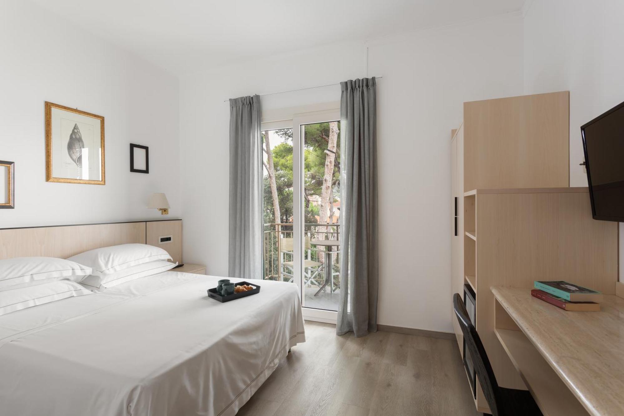 Hotel Arc En Ciel Diano Marina Ngoại thất bức ảnh
